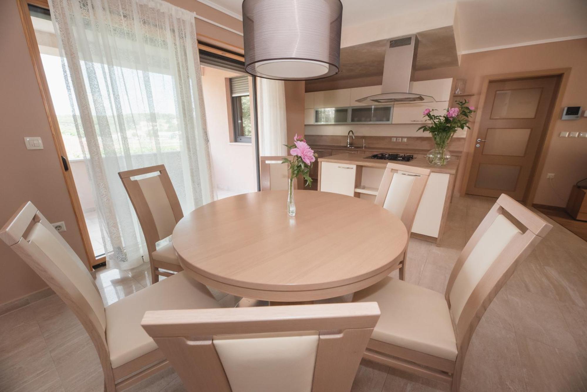 Nelkas Apartments Pula Zewnętrze zdjęcie