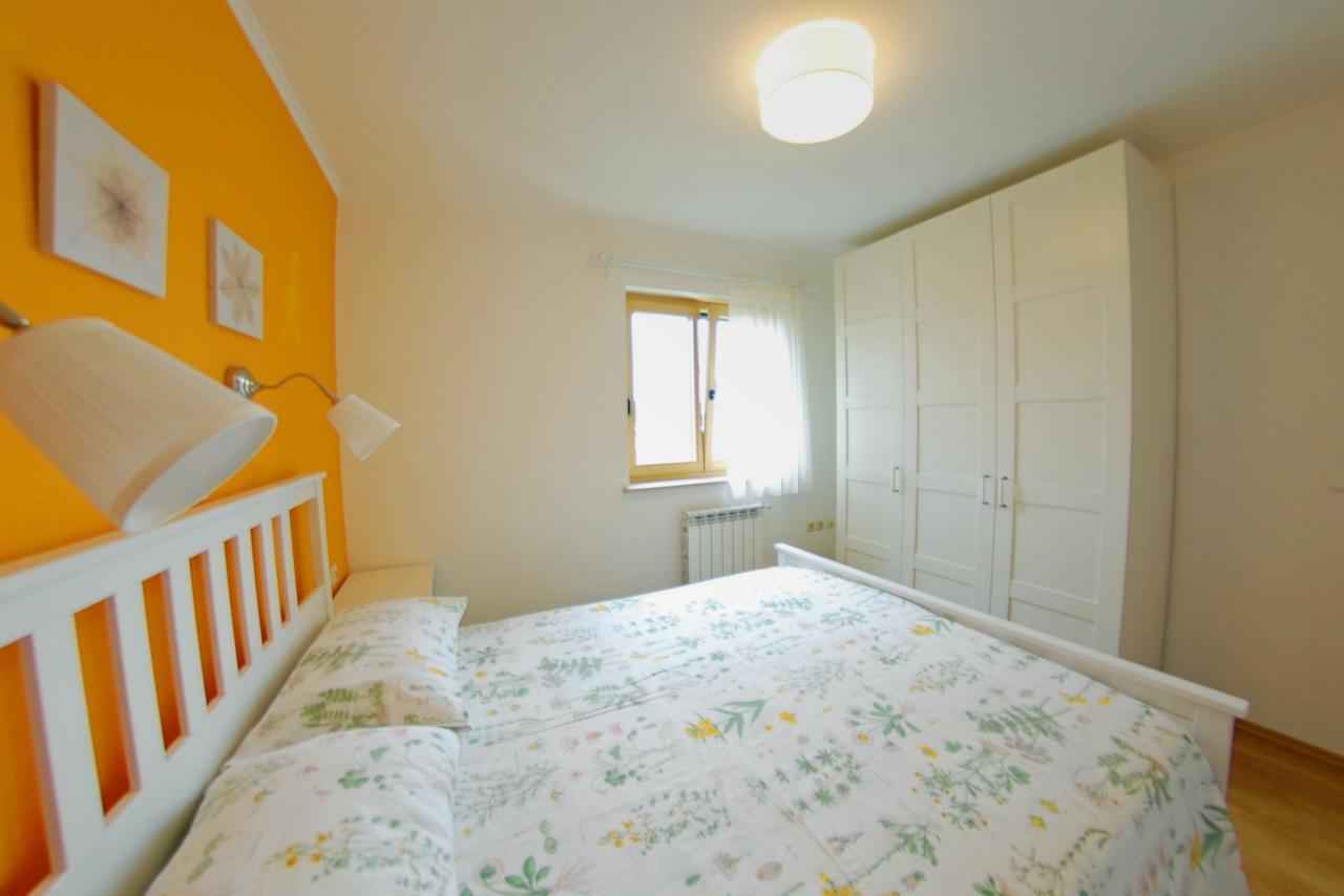 Nelkas Apartments Pula Zewnętrze zdjęcie